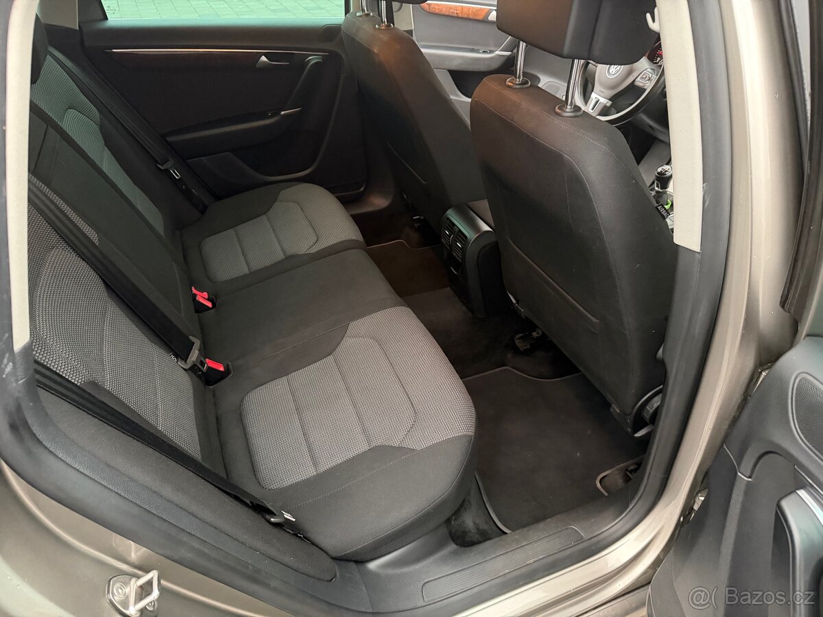 Volkswagen Passat B7 2.0 TDI 103 kW - 9