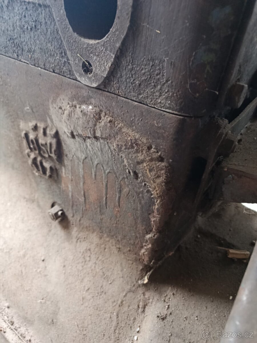 Zetor 25 A blok motoru - 9
