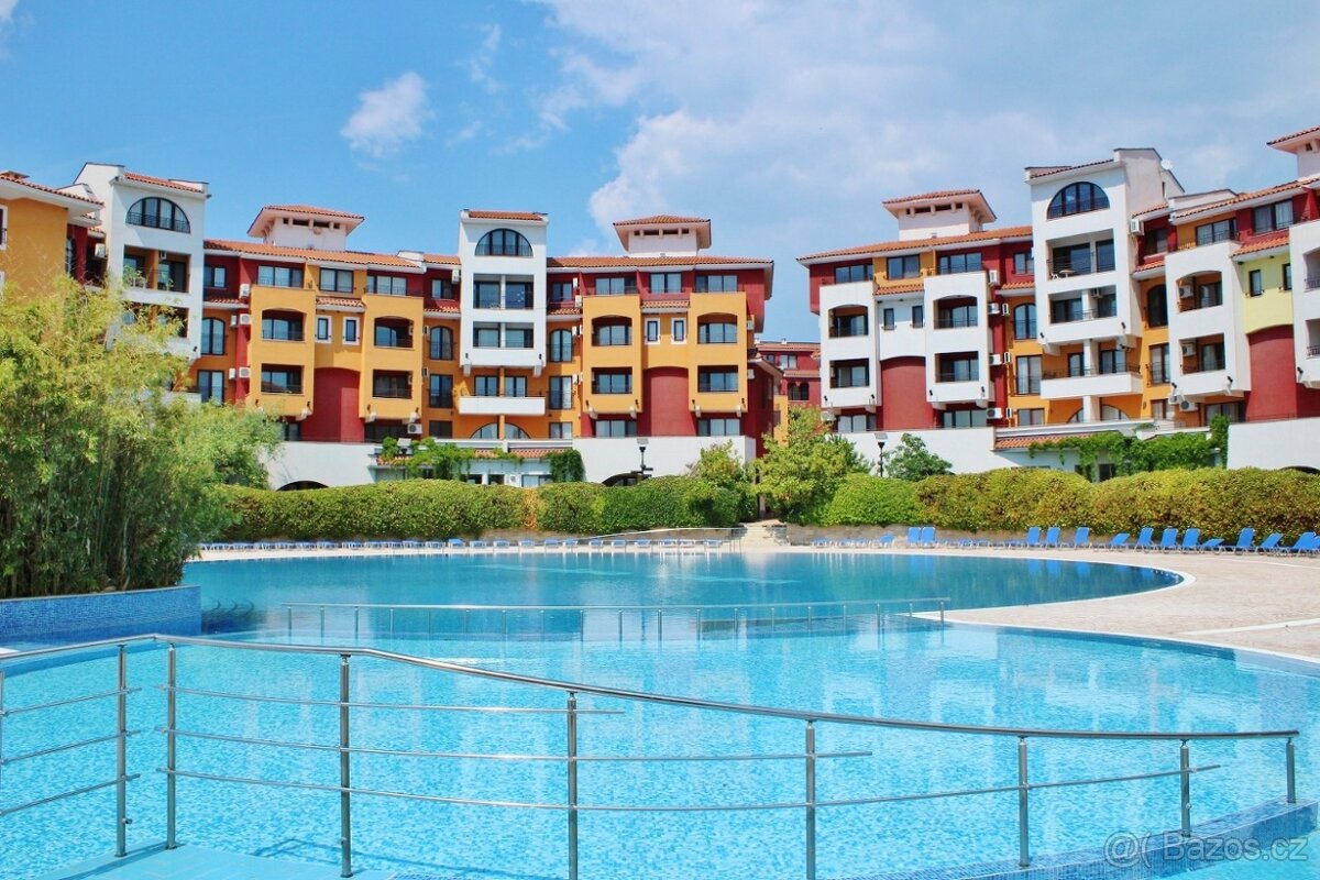 Prostorný dvoupokojový apartmán 2kk (83 m²) s terasou - 9