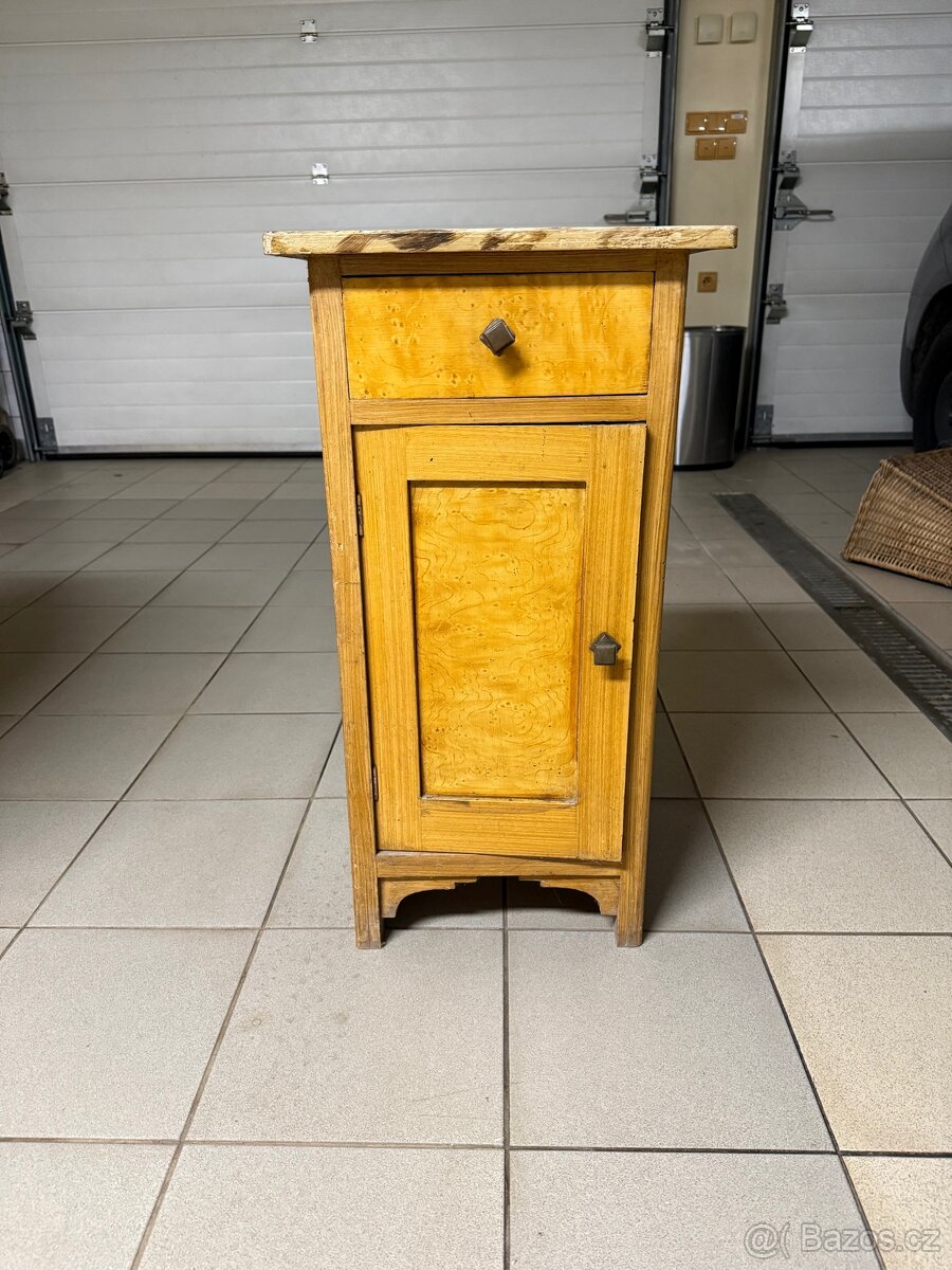 Prodám starožitný nábytek - 9