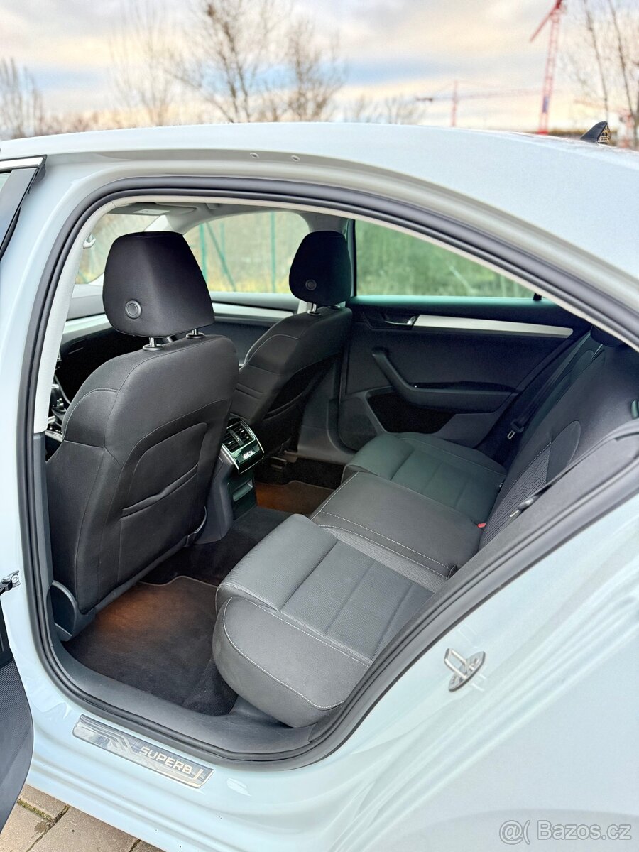 Škoda Superb 2017 rok 2.0 tdi automat - 9
