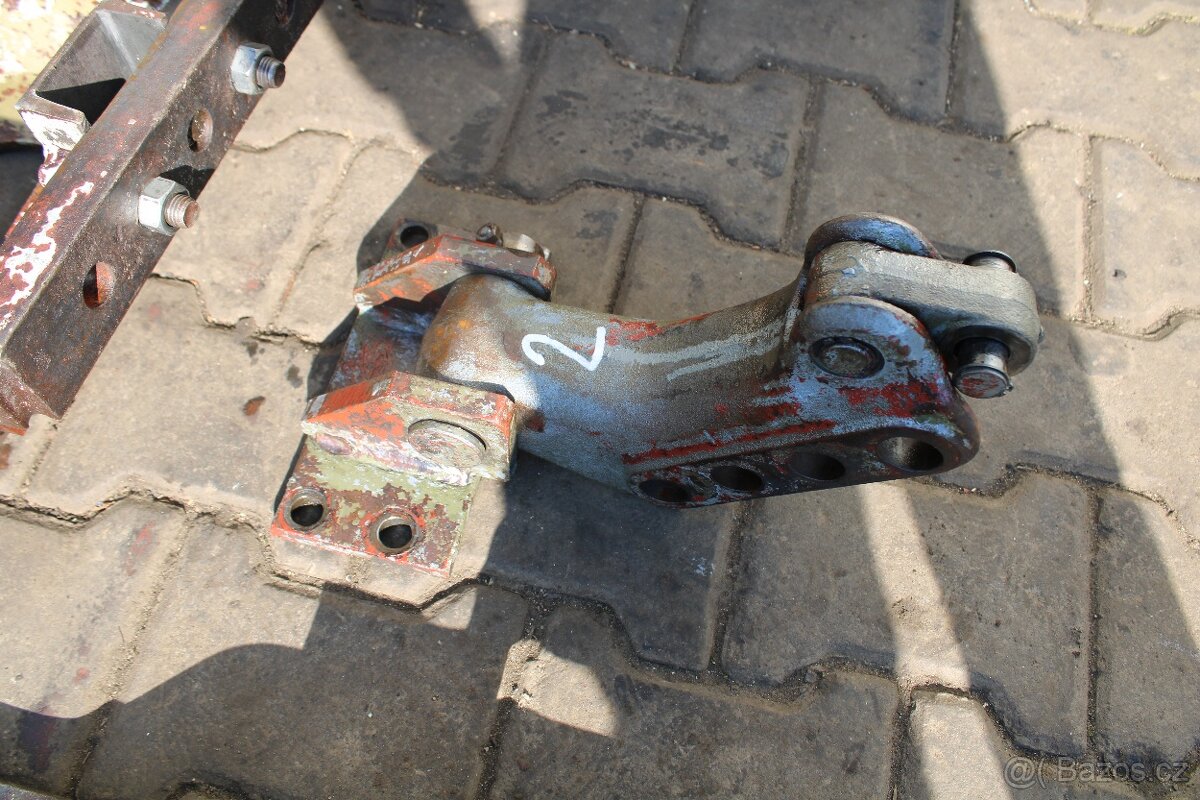 Zetor 6911 ramena konzole trn držák 3. bod - 9