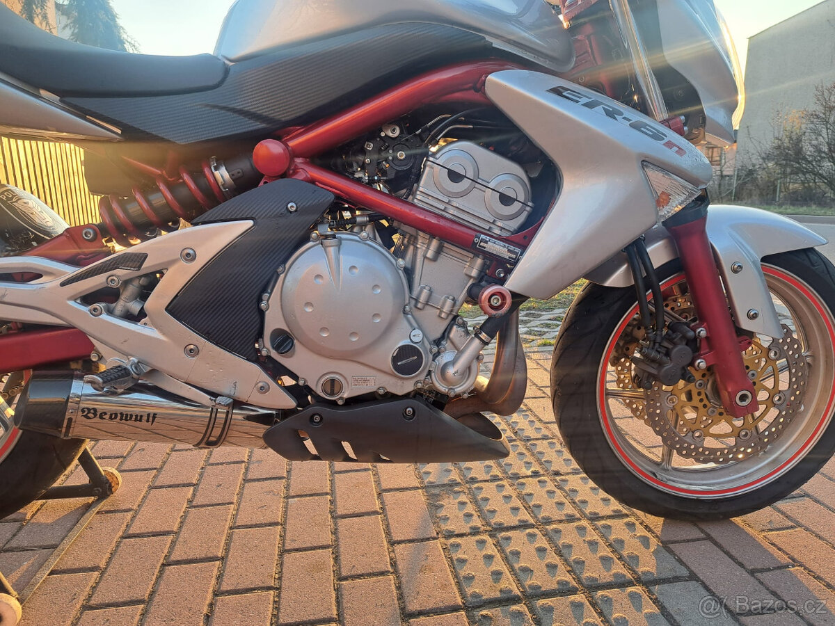 Kawasaki ER 6N - 9