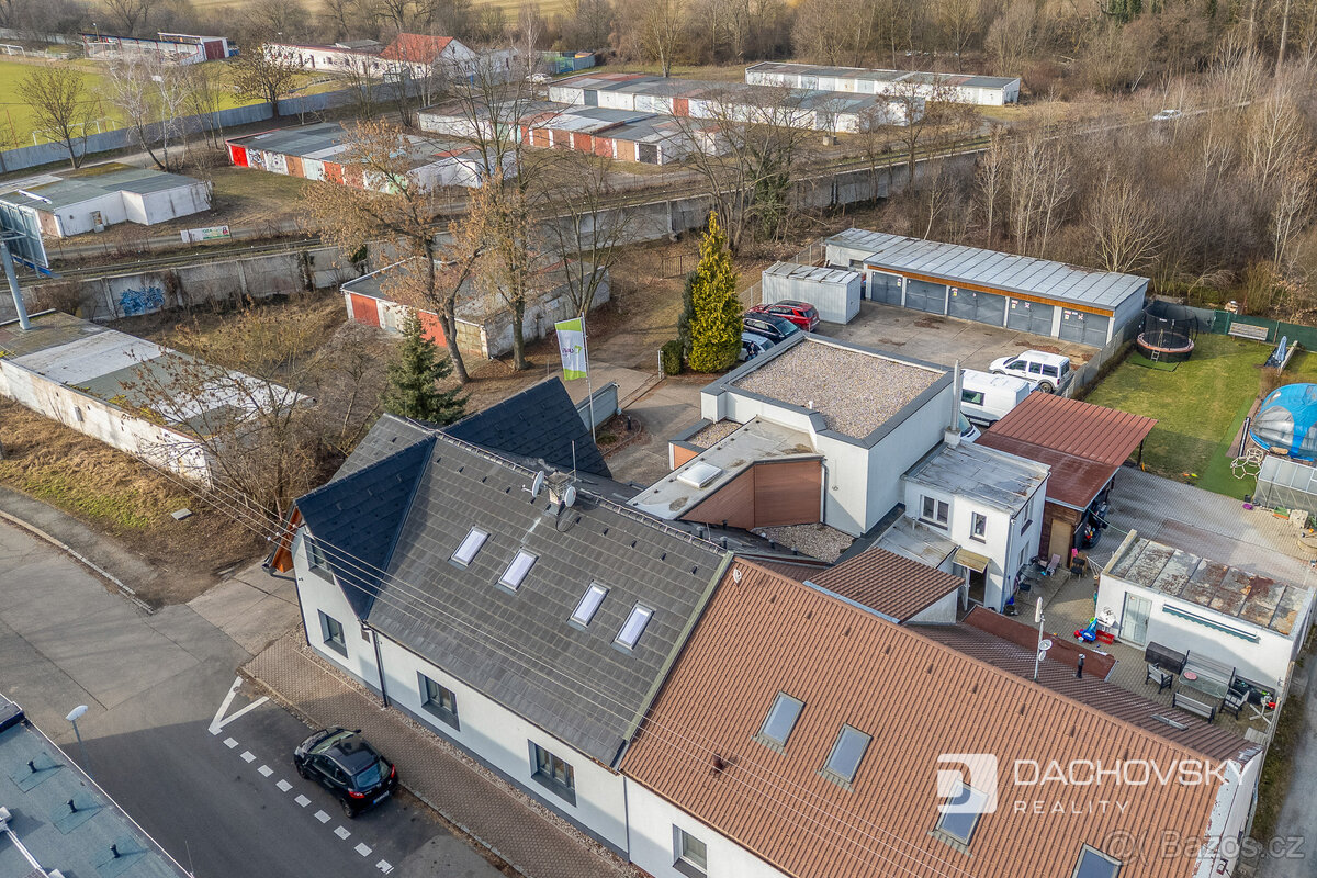 Prodej kanceláře 374 m2 - 9