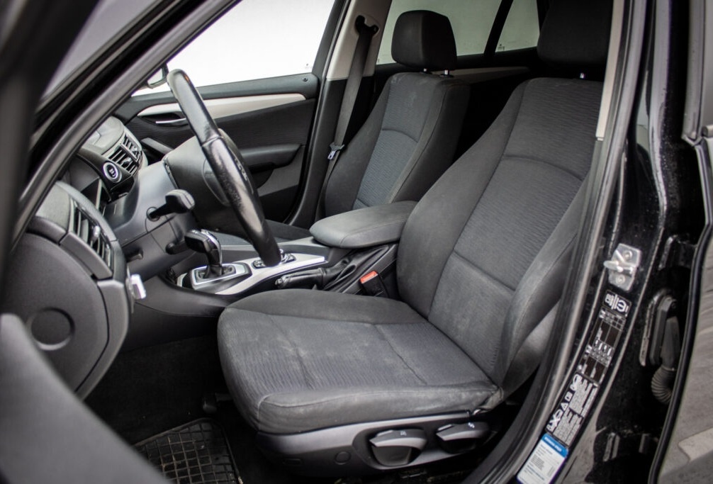 BMW X1 xDrive 18d A/T. - 9