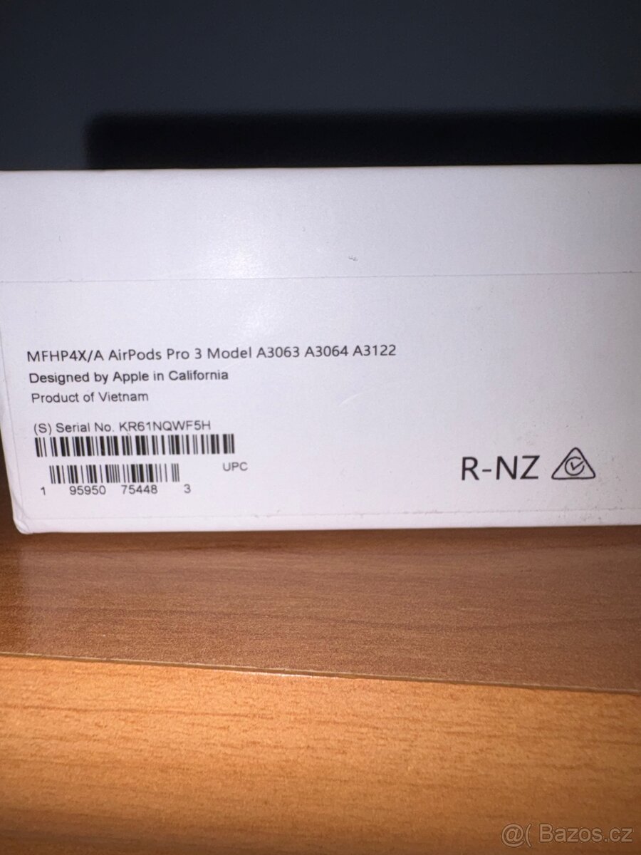 AirPods pro 3 - 9