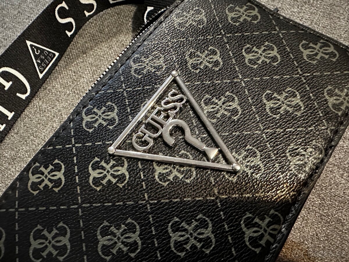 Malá crossbody kabelka - 9