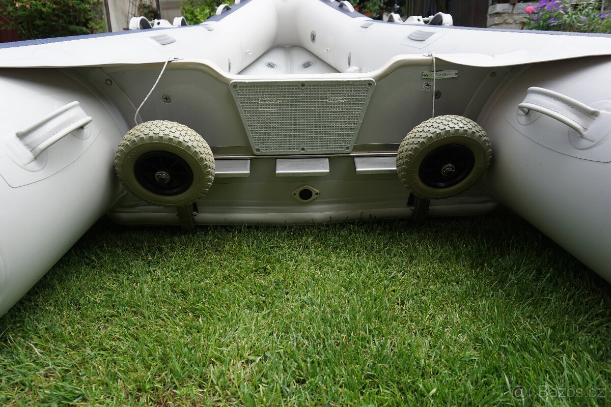 Člun HonWave T38-IE2 LG - 9