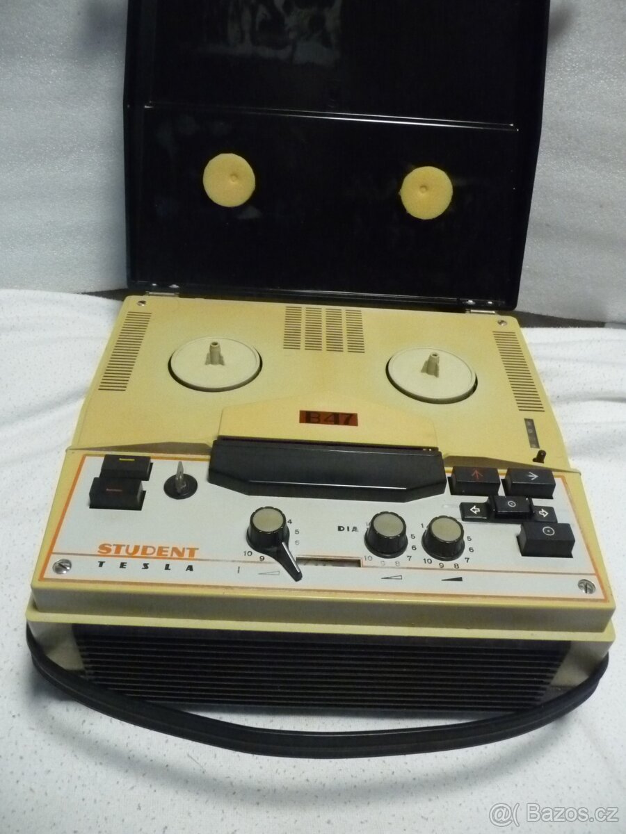 Magnetofon TESLA - 9