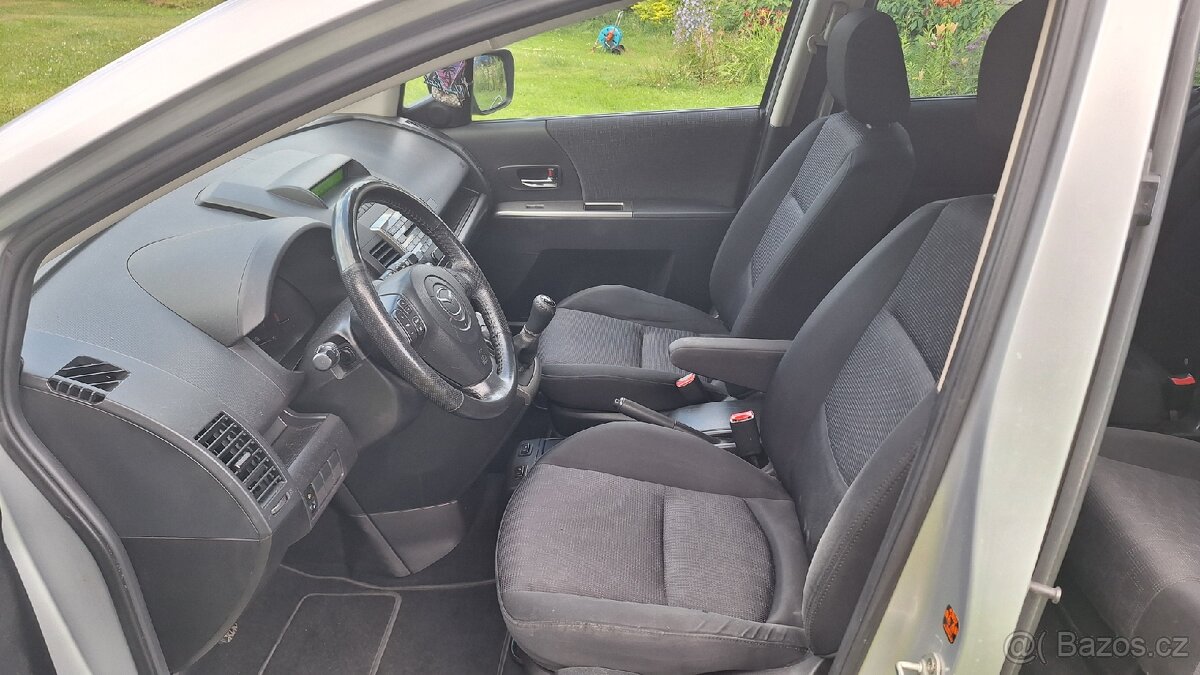 Mazda 5, 2.0 benzín, 107 kw, r.v.2008 - 9