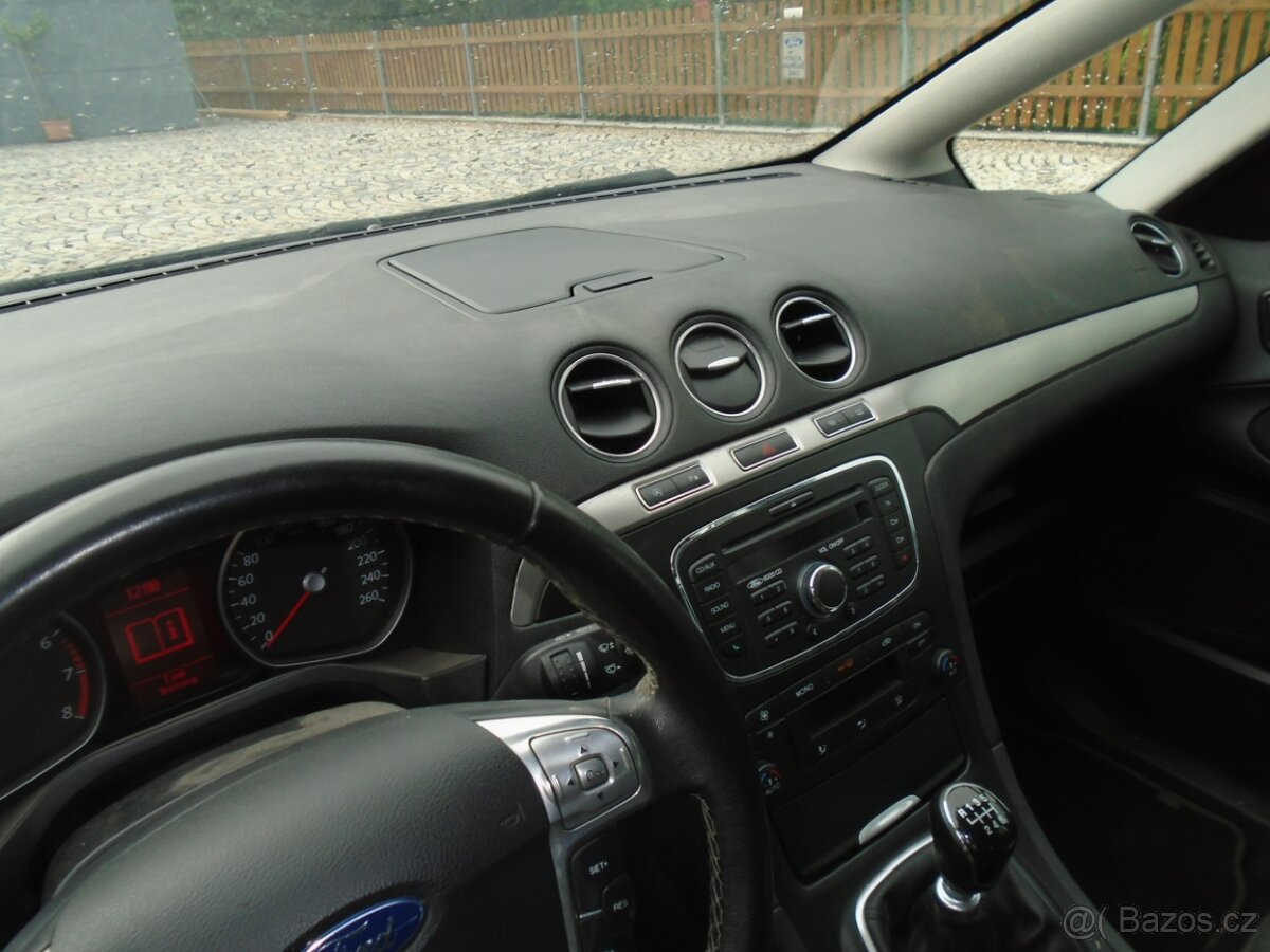 ford s-max, feislift nafta plus benzín - 9