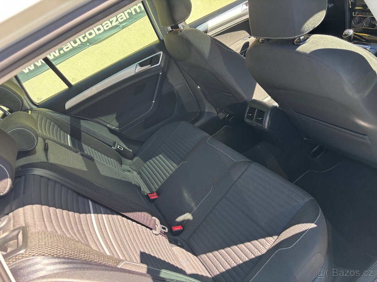 Volkswagen Golf Kombi - rok2014,motor1.4TSi,90KW,120083KM - 9