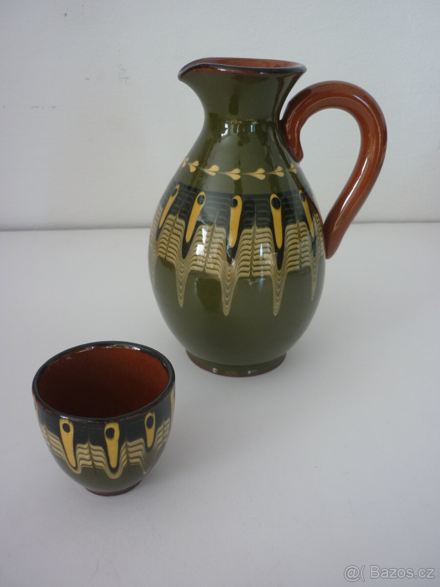 retro vázy a džbány - 9