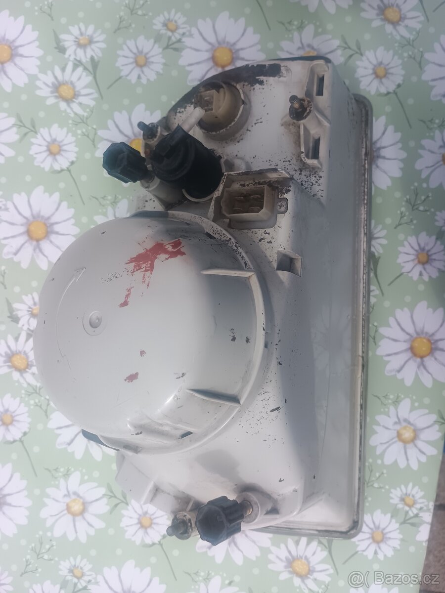 Přední světla Škoda Favorit - 9