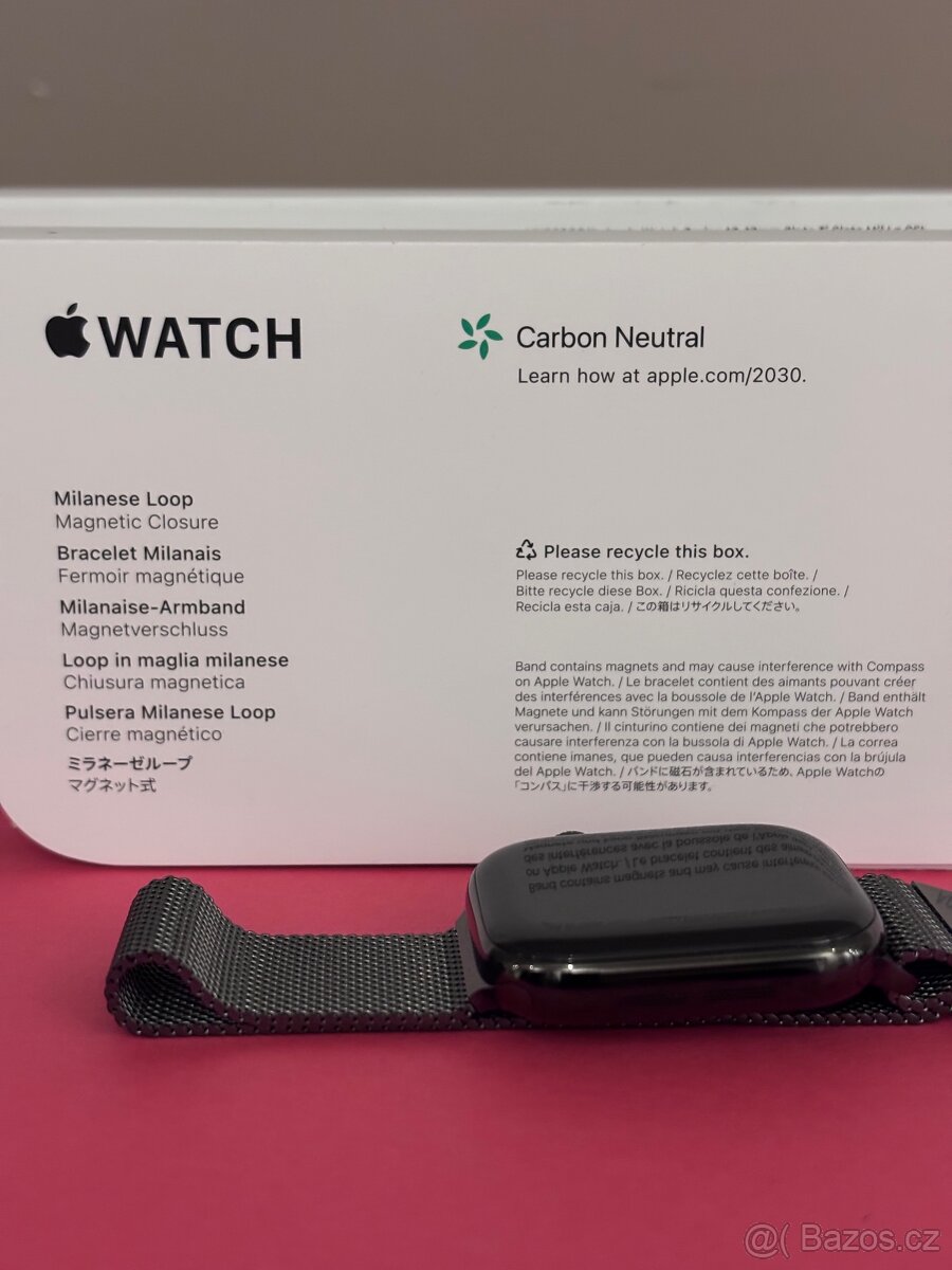 Apple Watch Series 10 42mm Titan Cellular, Klavírně černá - 9