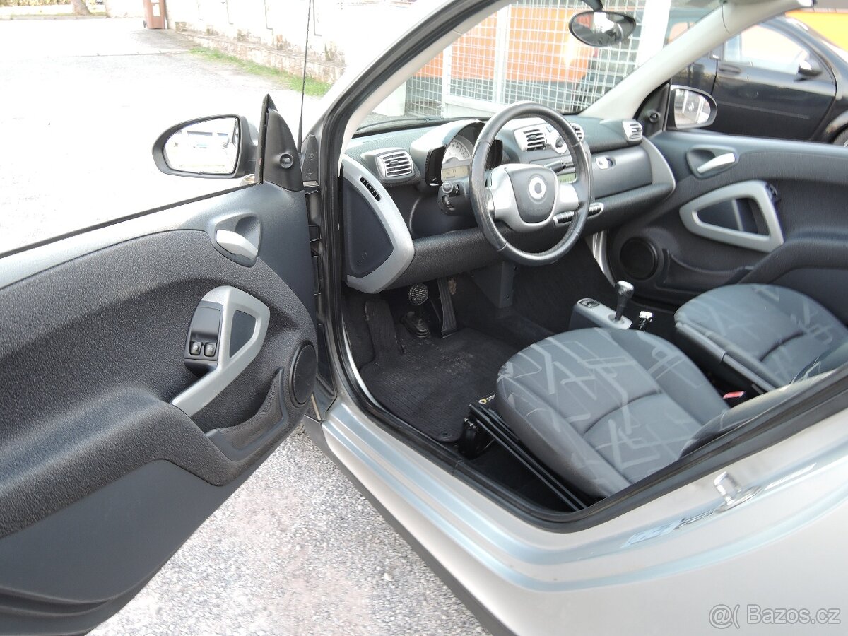 Smart Fortwo 0,8 CDi Aut. Kabrio KLIMA 2010 - 9