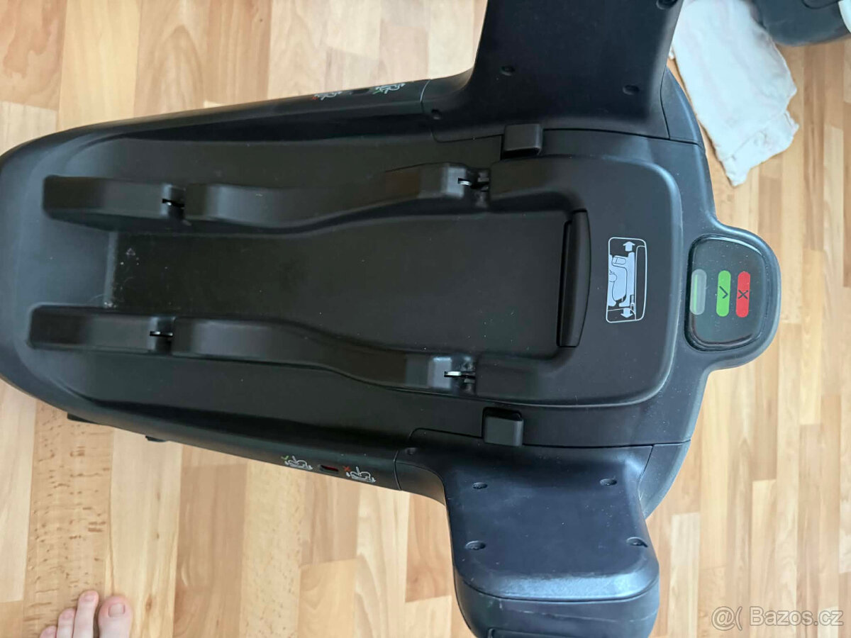 Autosedačka + isofix - 9