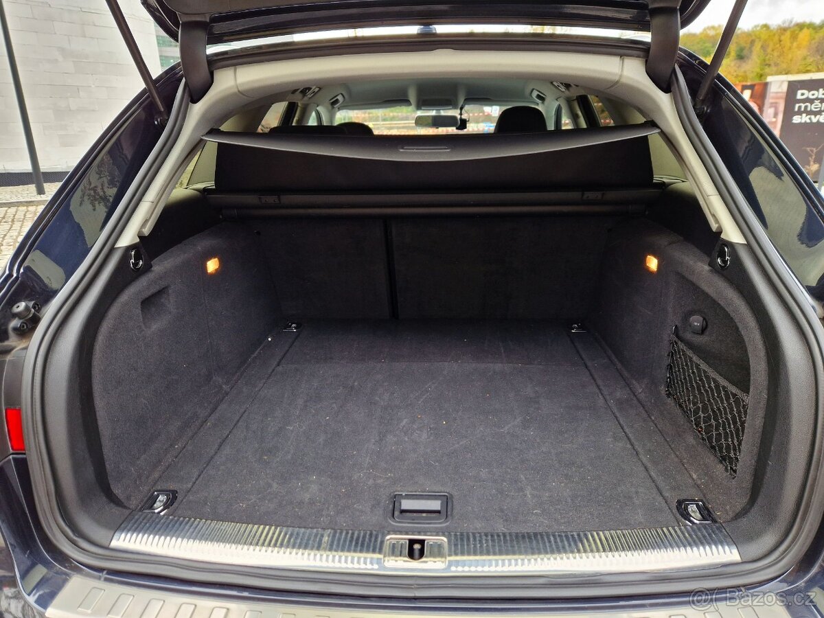 Audi A4 B8 facelift, 2013, 2.0 120 kW, manuál, bi-xenon - 9