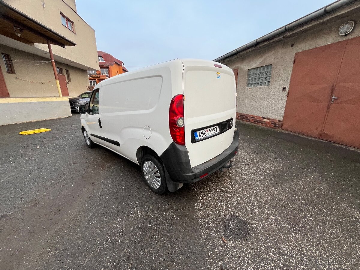 Fiat Doblo 2011 - 9