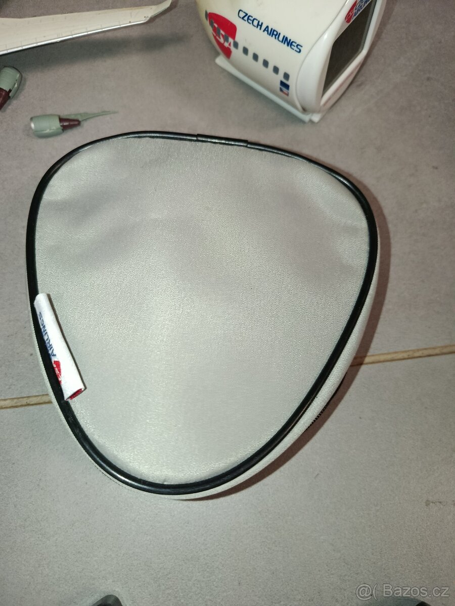 Budík Czech Airlines a další letecké suvenýry - 9