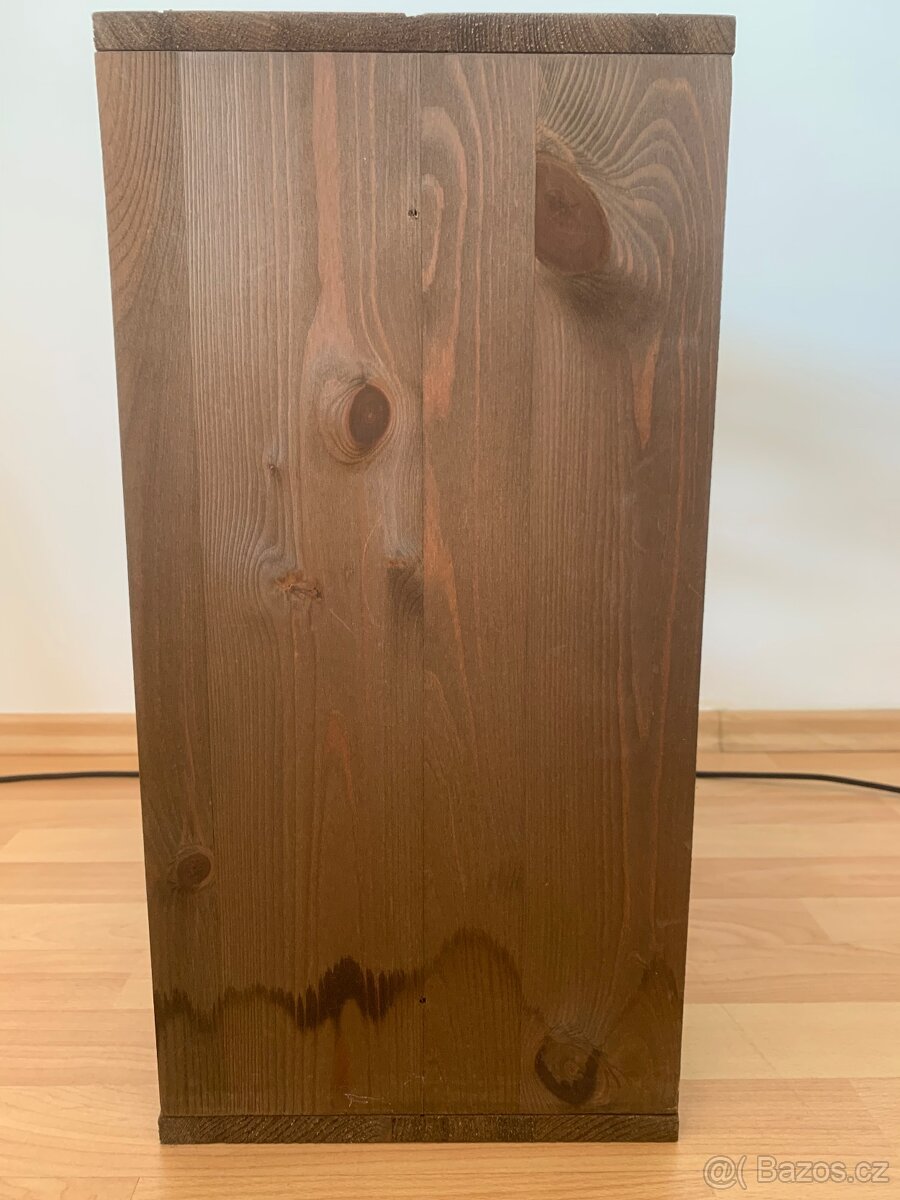 Dřevěná vinotéka - 9