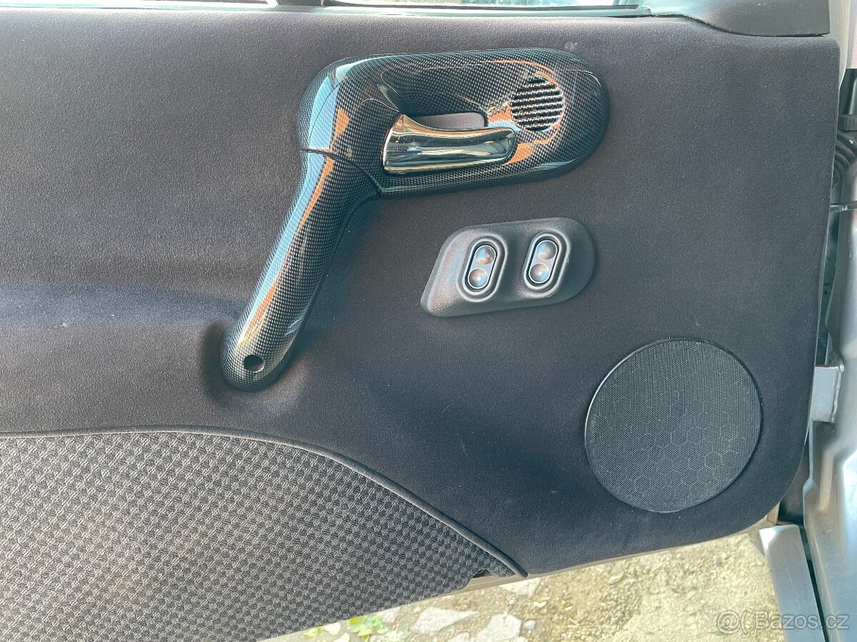 Opel Tigra ,,A" 1.4i 16V 66kW rok 2000 Náhradní díly - 9