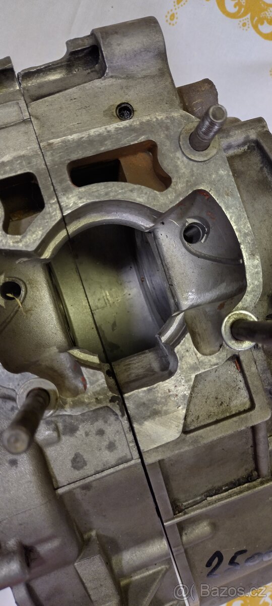 Motory a bloky Rotax 122 Aprilia 125 - 9