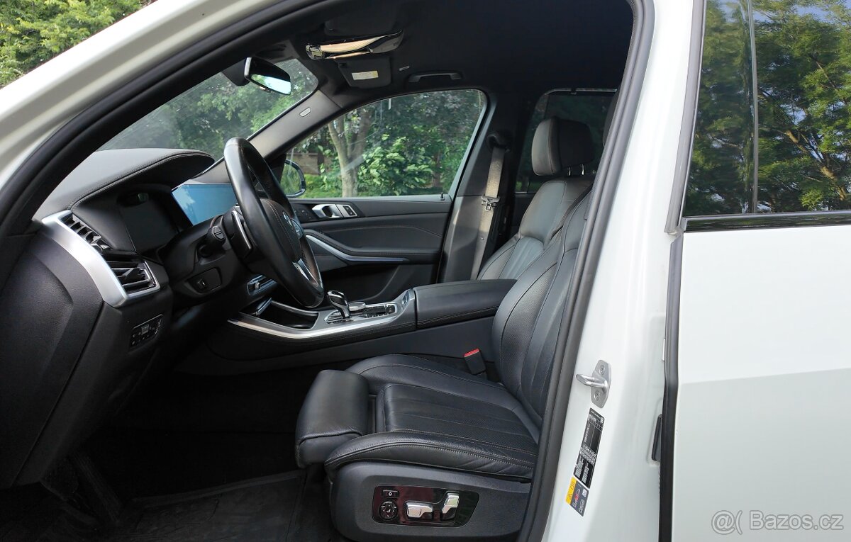 BMW X5 45e xDrive + zimní pneu - 9