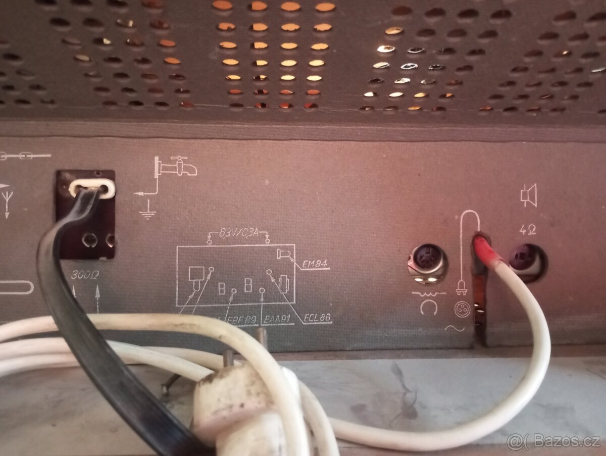 Retro rádio Zn. Fuga - 9