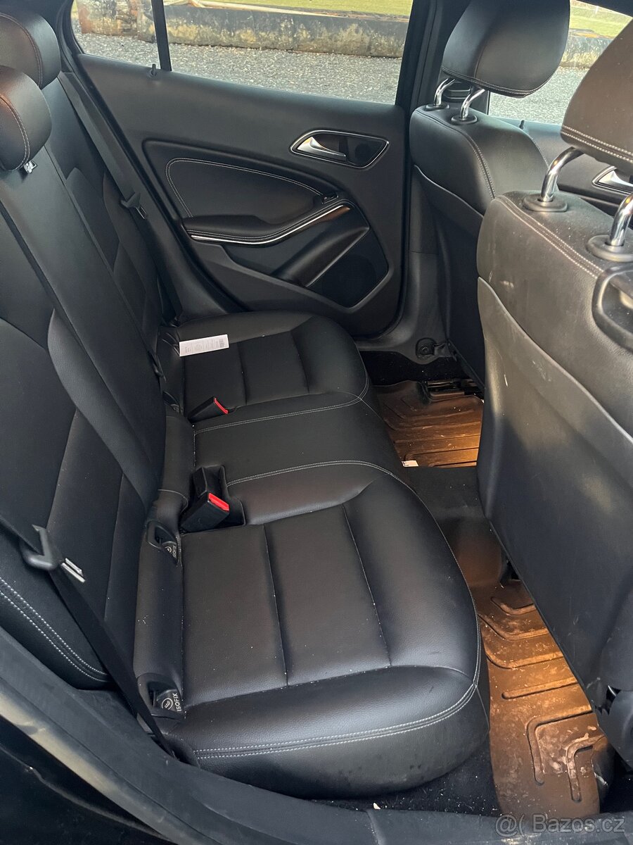 Mercedes GLA 220d - 9