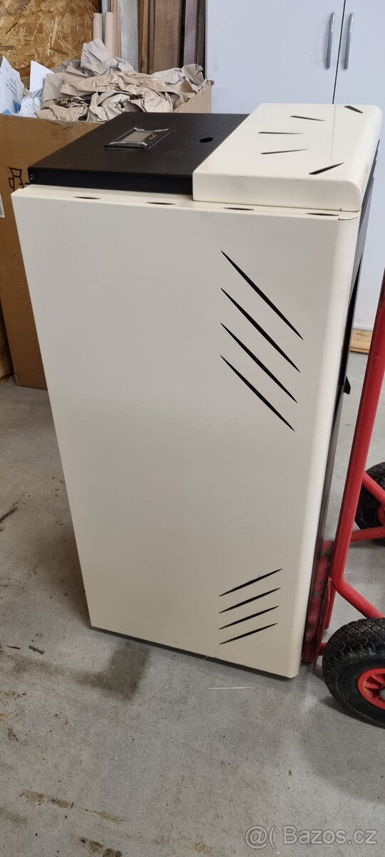 Peletová kamna Moretti Fire 6,5 kW - 9