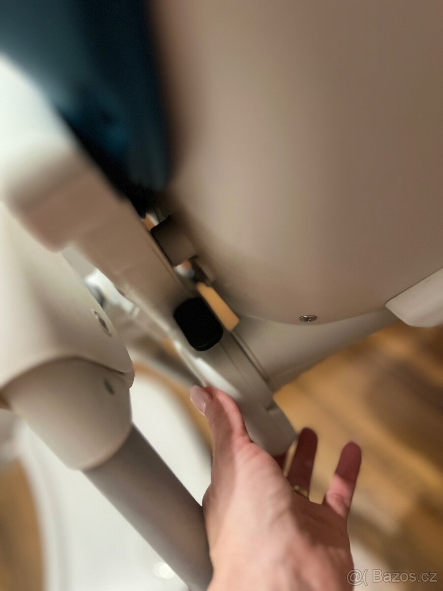 Jídelní židlička Peg Perégo - 9