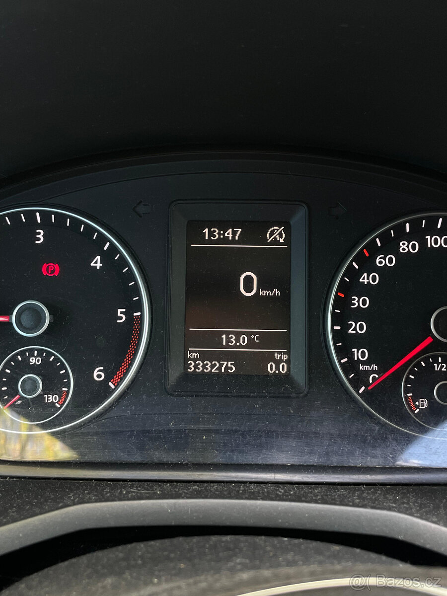 VW Caddy Life Tramper 2.0 TDI 75 KW-spací vestavba - 9