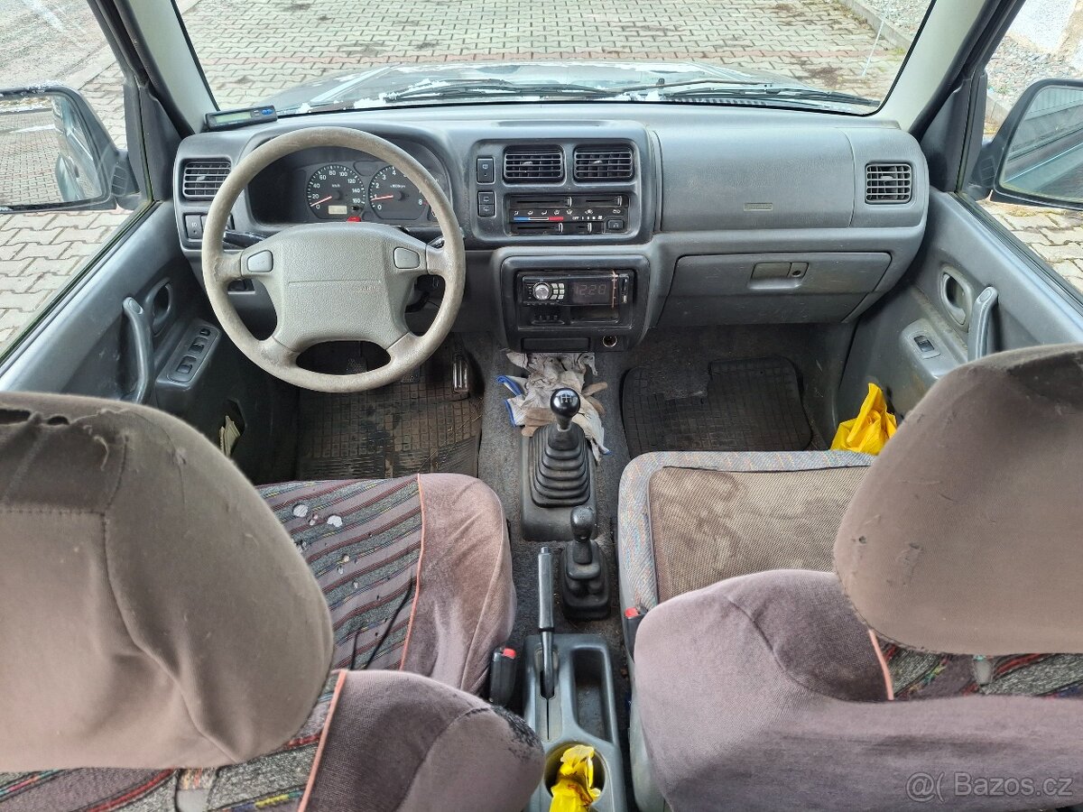 SUZUKI JIMNY 1.3 4x4 59kw - 9