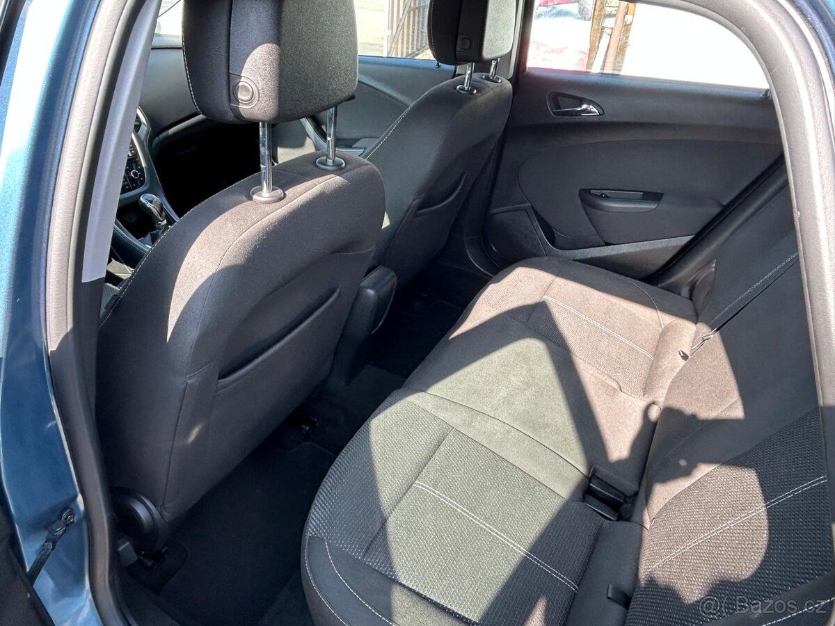Opel Astra 1.6 CDTi Eco Flex - 9