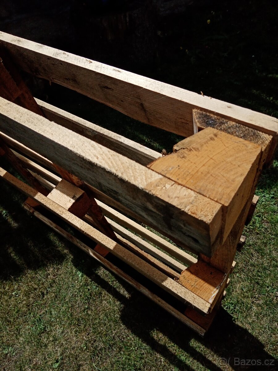 Dřevěná paleta 100 x 100 cm x 13 cm - 9