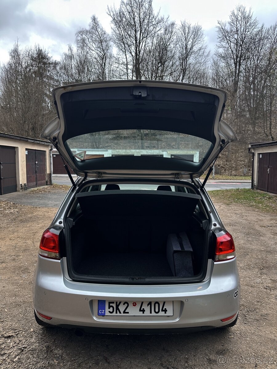 Volkswagen Golf 6 1.6TDI - 9