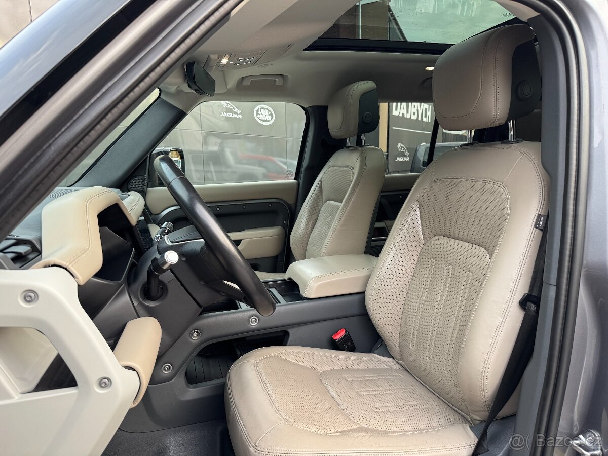 Land Rover Defender D300 110 HSE AWD AT ČR DPH - 9