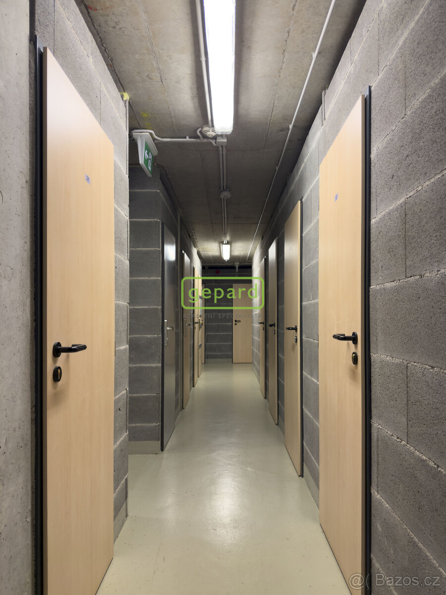 Pronájem bytové jednotky 1kk, 28 m2 - 9