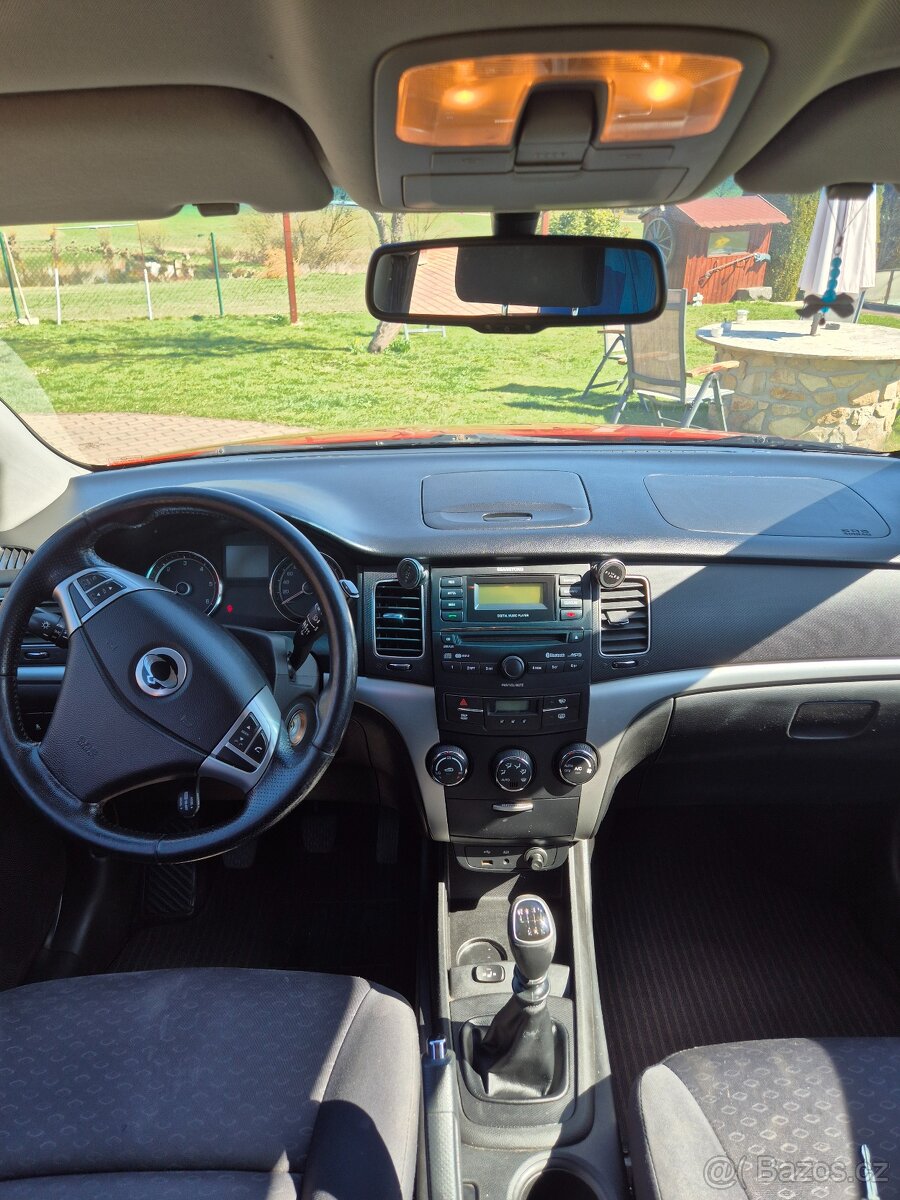 Ssangyong korando - 9