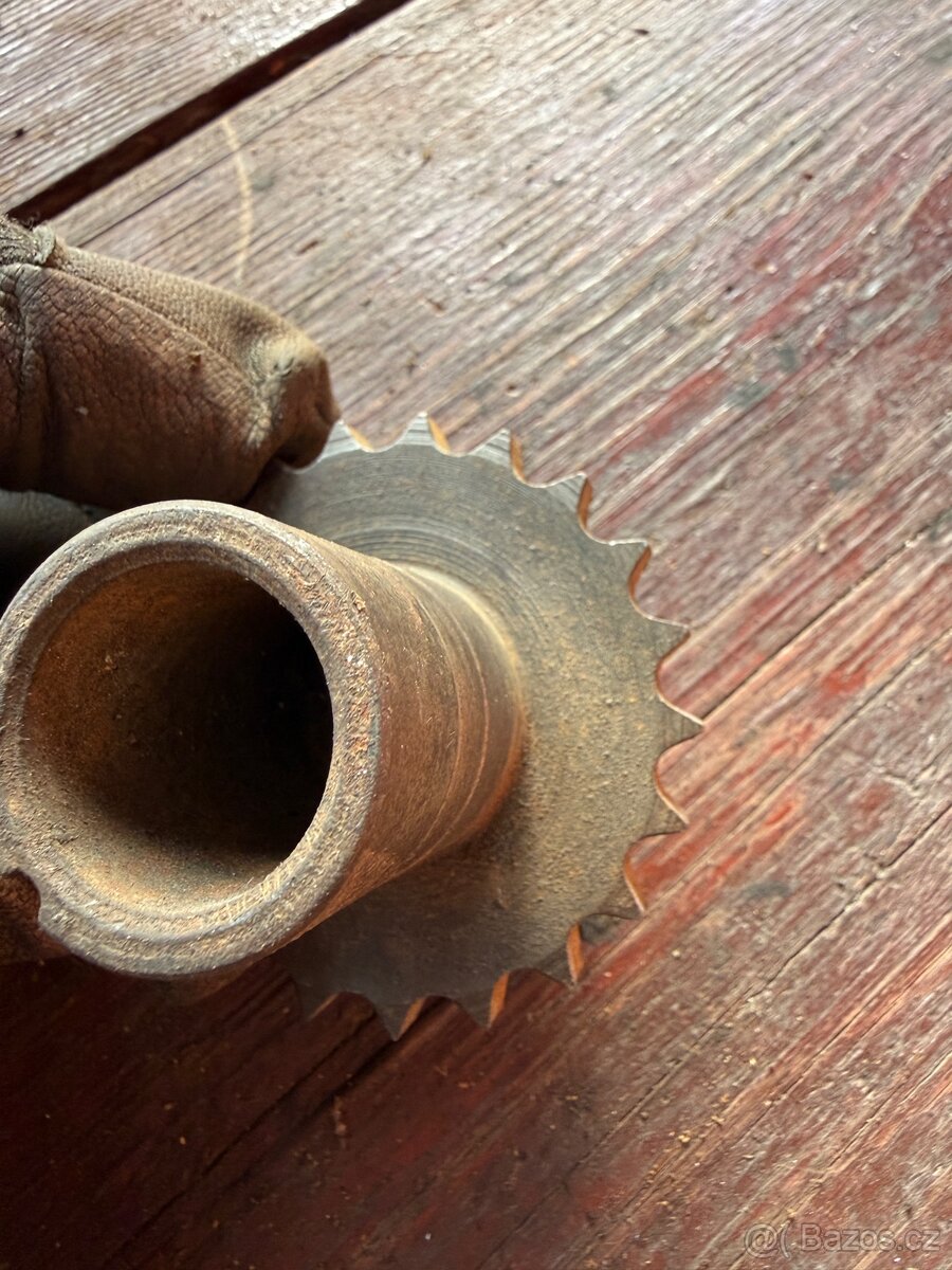 Čz 175 Prase - primární kolečko - 9