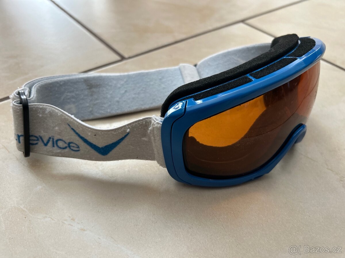 Dětská lyžařská helma - 9