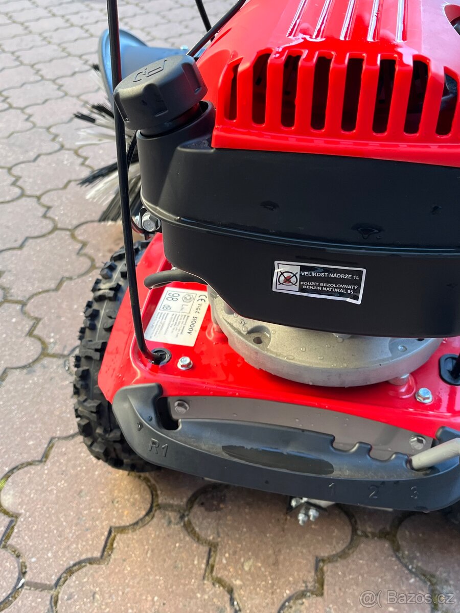 Motorový rotační kartáč - zametač VeGA S1000V - 9