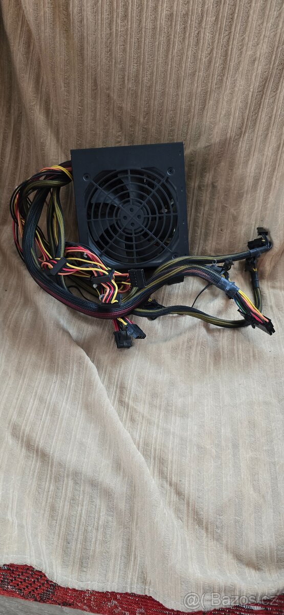 Prodám díly z herního PC - 9