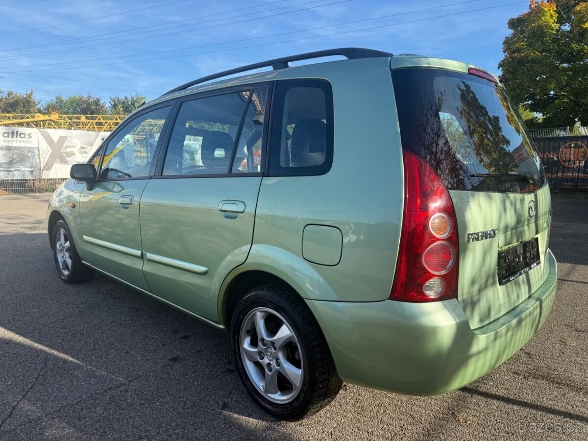 Mazda Premacy - 9