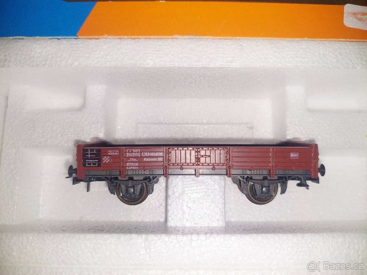 H0 Roco - převážně nákladní vagony s obalem 8ks - 9