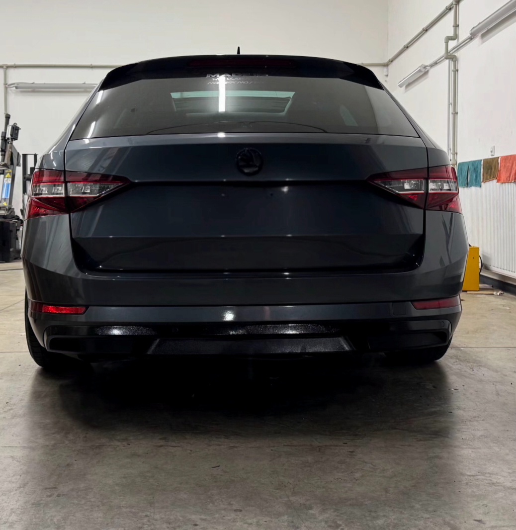 Škoda superb 3 2.0tdi 110kw BEZ Ad blue - 9