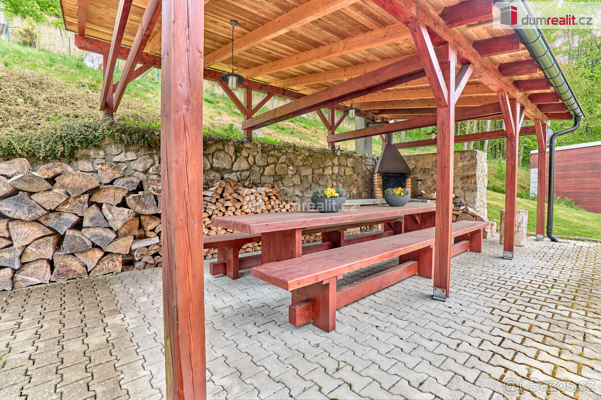 Prodej apartmánu 2+kk ve Pstruží přímo u lanovky skiareálu P - 9