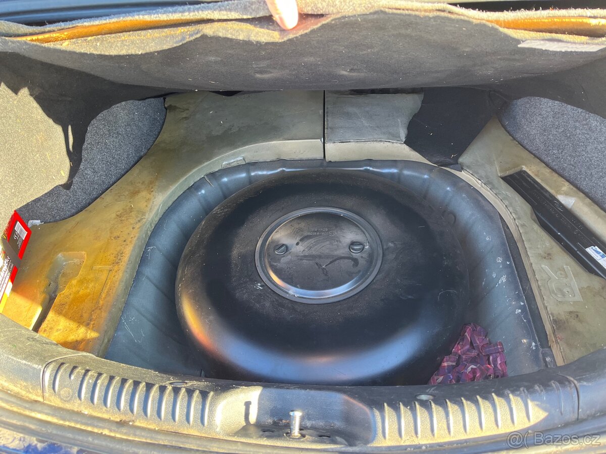 Ford Mondeo 2.0 benzín + LPG, 2003 rok - 9