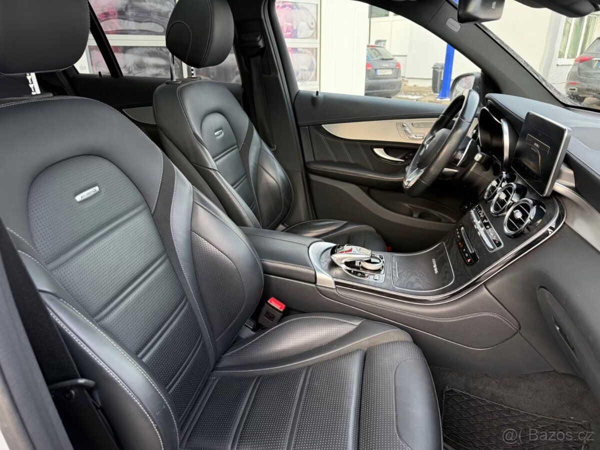 Mercedes-Benz GLC 63 AMG - 9